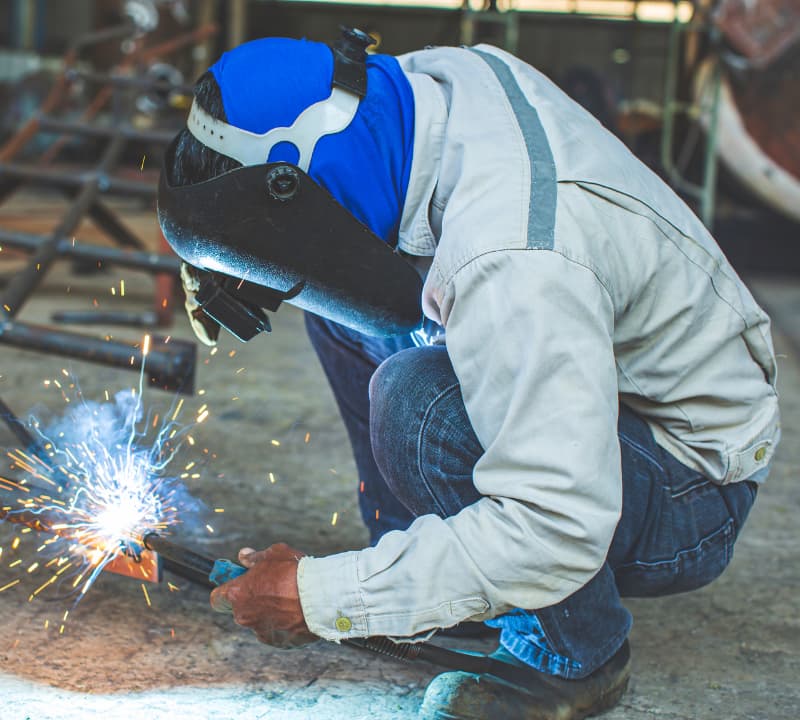constr-metal-header-home